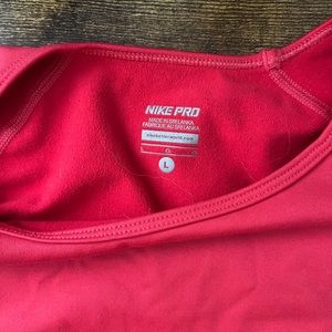 Nike Womens Large Coral running shirt